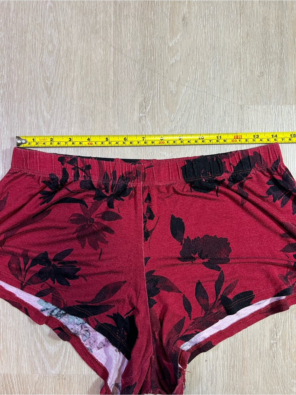 Y2K Le Chateau Chic Red Floral Lace Trim Women’s Medium Cami Short & Pajama Set - Picture 9 of 11